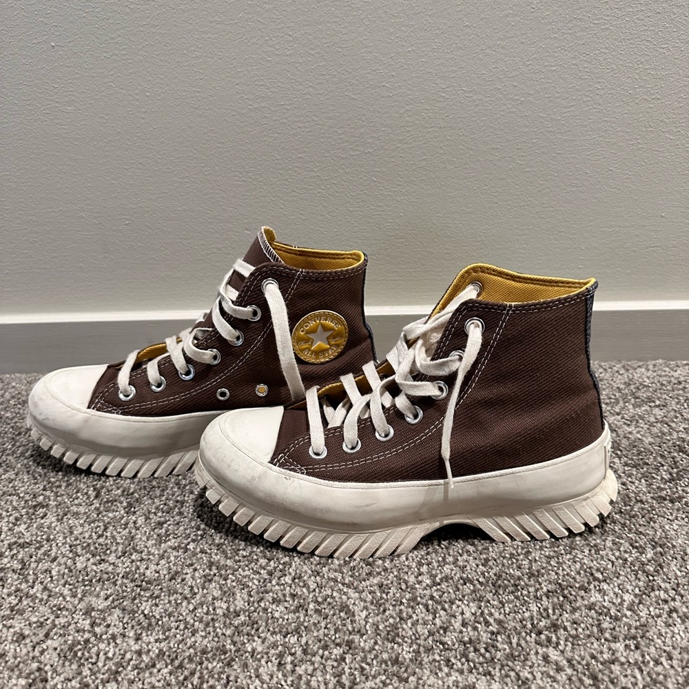 Brown lugged platform converse